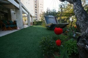 דשא סינתטי לגינה בתל אביב